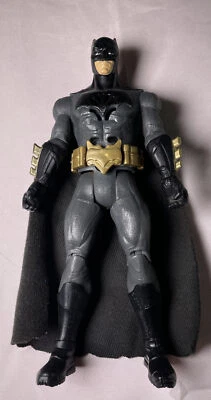 Boneco de ação DC Justice League filme talking Batman 6” Mattel 2017 - Imagem 1 de 2