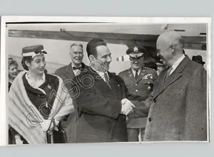 EISENHOWER Conoce al Presidente EL SALVADOR LEMUS, EE. UU. 1959 De Colección Guerra Fría Foto de Prensa - Imagen 1 de 2