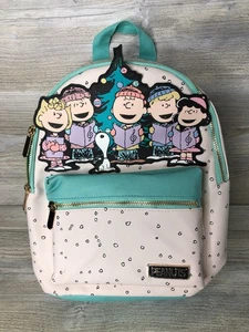 Bioworld Peanuts Snoopy & Friends Christmas Tree Caroling Backpack Bag Green NEW - Picture 1 of 4