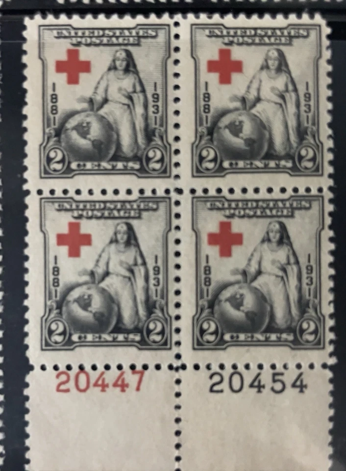 Scott 702, 2c Red Cross, Plate block/4, Bottom #s20447(R)/20454(B) MNH Free Ship - Image 1 of 1