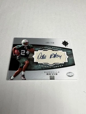 2007 Ultimate Collection #136 Darrelle Revis 189/250 AUTO RC JETS Autograph UD - Image 1 of 4