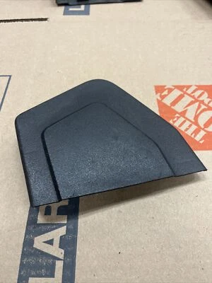 Cubierta de bisagra de asiento delantero Volkswagen VW Bus Vanagon 221881478 80-92 negra Foto 1 de 4