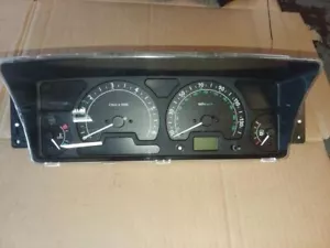 Speedometer Instrument Cluster 2003-2004 LAND ROVER Discovery YAC001490 - Picture 1 of 12