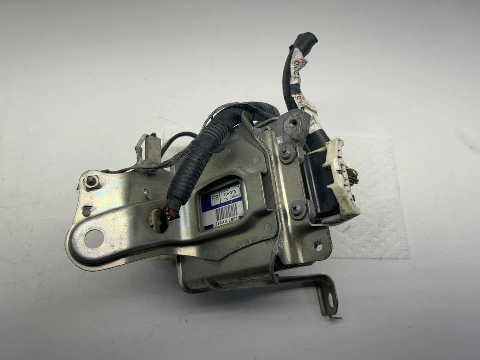 OEM Front Sway Bar Stabilizer Control Module FOR 2007 Lexus GS450H 892A0-30012 - Image 1 of 4