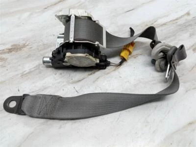 Used Front Right Seat Belt Front fits: 2011 Volkswagen Routan bucket seat passen - Image 1 of 4