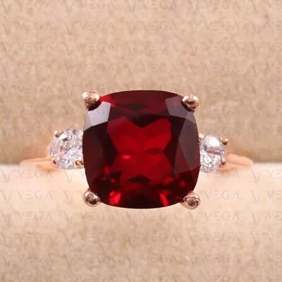 Anillo de diamantes de piedras preciosas de rubí rojo natural con forma de cojín de 4,20 quilates de oro rosa real de 14 quilates Foto 1 de 4