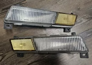 1984-1987 Chevorlet C4 Corvette Front Marker Lights Lt & Rt OEM GM - Picture 1 of 11