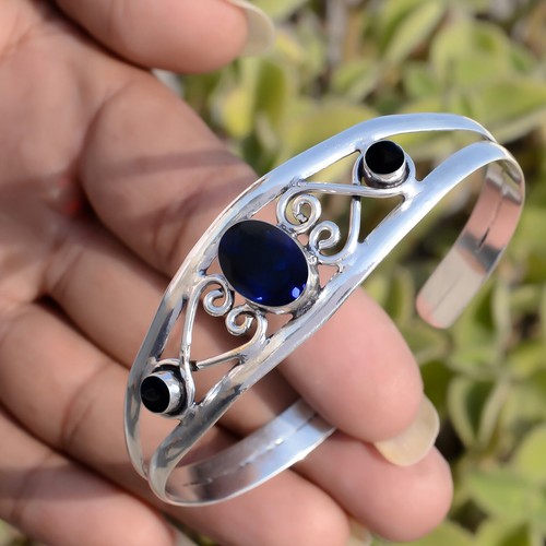 VALENTINO Tanzanite Black Onyx Gemstone Stylish Bracelet 925 Sterling Silver Cuff Bangle