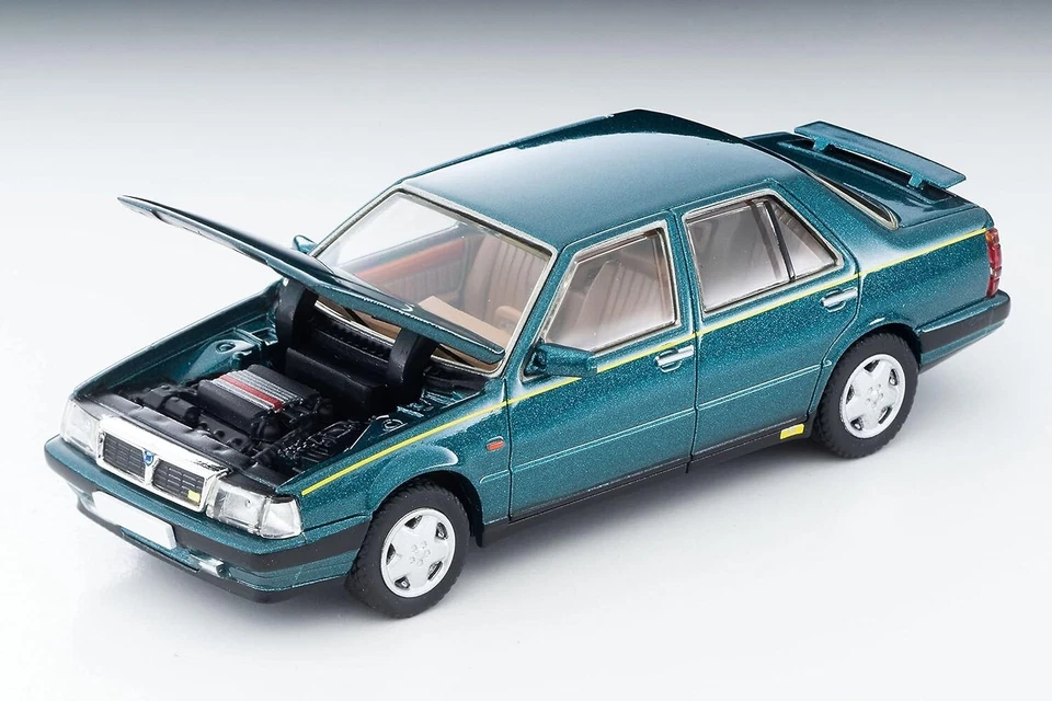 Tomica Limited Vintage Neo 1/64 LV-N277b Lancia Thema 8.32 Phase 1 Japan