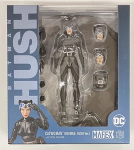 Mafex Catwoman Comic No. 123 Batman Hush Reissue PREORDER SEPTEMBER RELEASE - Picture 1 of 1