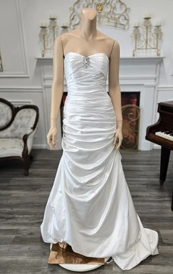 Morilee White Ruched Strapless Sweetheart Satin Corset Back Wedding Dress sz 10 - Image 1 of 4