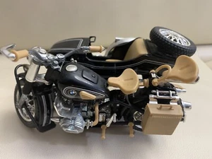 BMW Gespann negro 1:24 modelo BMW R75 MS110 made in Italy - Imagen 1 de 18