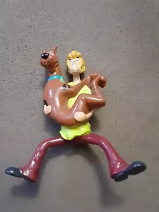 Vintage Scooby- Doo Shaggy Bendable figure Scooby In Shaggy Arms Scared - Picture 1 of 3