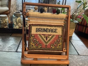 Perserteppich Verkäufer Muster kleiner Holzwebstuhl "Brundage" - Bild 1 von 5