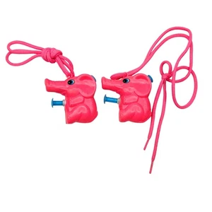 Zwei Vintage 1990 rosa Elefant Wasserspritzer Halsketten - Bild 1 von 6