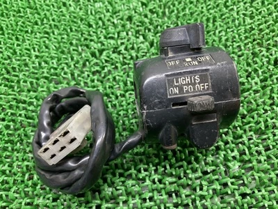 Interruptor manillar derecho para Yamaha RZ250/RZ350. Original Yamaha 4L3/4U0 s... Foto 1 de 4