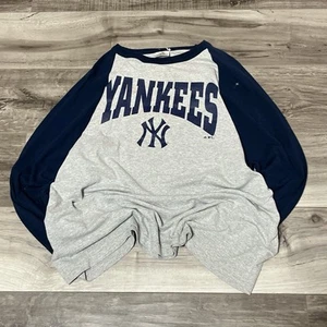 Vintage Adidas New York Yankees Long Sleeve - Picture 1 of 4