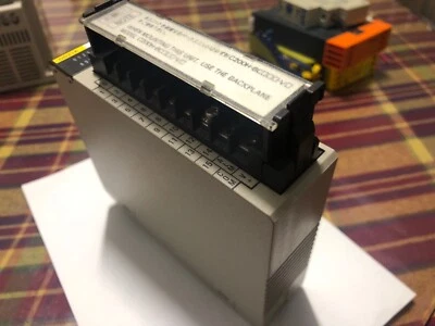 OMRON C200H-OD21A OD21A CH OUTPUT UNIT Módulo Cpu Servo Control Diagrama PLC - Imagen 1 de 3