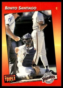 1992 Triple Play #70 Benito Santiago San Diego Padres - Picture 1 of 2