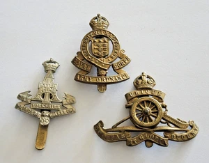 3 WW2 BRITISH ARMY CAP BADGES YORKSHIRE ORDNANCE ARTILLERY WITH SLIDERS #6 - Picture 1 of 2