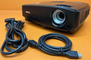 BenQ MX522 HDMI Projector 3000 Lumens 13000:1 1024x768 743 Lamp Hours - Picture 1 of 10