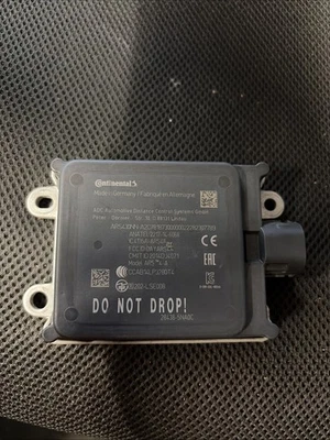 Infiniti QX50 QX55 2019-2025 Front Parking Distance Sensor OEM 28438-5NA0C Box20 - Image 1 of 4