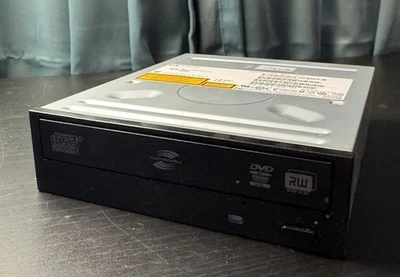 Unidad de DVD HP Super Multi GH60L SATA DVD RW en funcionamiento 577581-501 Foto 1 de 4