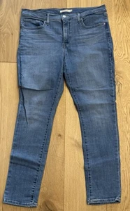 Levi’s Women’s Blue Wash Jeans 311 Shaping Skinny 32 Waist 32W 30L - Picture 1 of 3