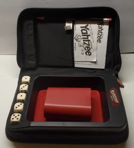 Hasbro Yahtzee Deluxe Game Folio Edition 2003 Travel Zipper Case - Picture 1 of 6