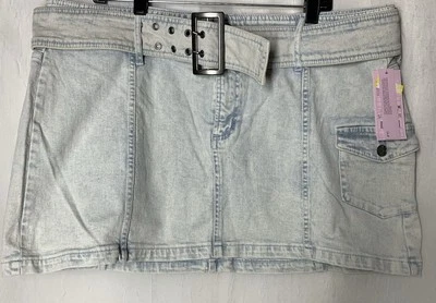 Crest Scrub Top 4x 5x See Pics Multicolor Floral Print V Neck Short Sleeve Pocke - Image 1 of 4