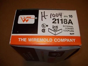 NUOVA SCATOLA 10PZ WIRESTAMP 2118A CONNETTORE ANGOLO ESTERNO MONTAGGIO SUPERFICIE RACEWAY P195 - Foto 1 di 4