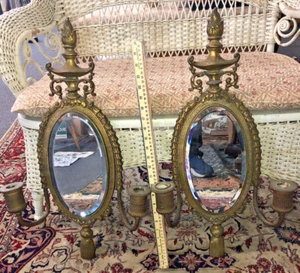 Antica coppia di specchi opera candela bronzo o ottone da parete H:26 3/4" - Foto 1 di 22