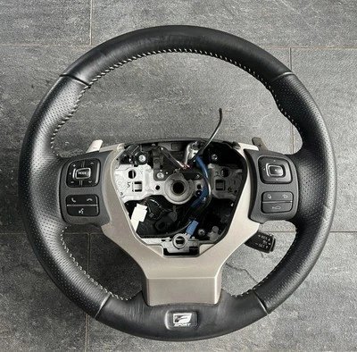 Lexus Multifunktional Lenkrad. OriginalF-Sport - Bild 1 von 2