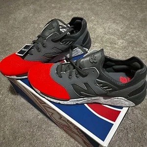 New Balance ML009 Men Sneakers SIZE US 12M Shoes NWT And Box Rare Red/gray - Picture 1 of 12