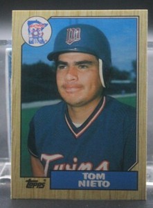 Tom Nieto (Twins/Oral Roberts) - 1987 Topps Traded #90T