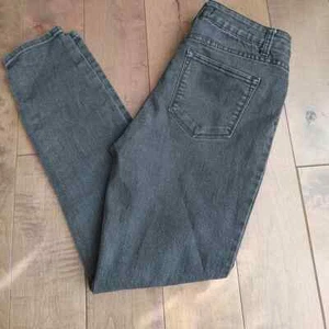 Seductions Black jeans size 11 - Picture 1 of 9
