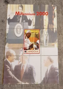 ANGOLA MILLENNIUM 2000 POPE &FAMOUS PEOPLE BLOCK MNH - Picture 1 of 1
