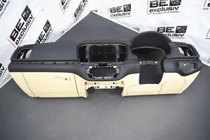 VW Sharan 7N RHD Armaturenbrett Dashboard I-Tafel Schalttafel beige schwarz - Bild 1 von 5