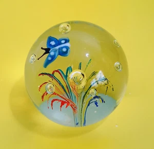 Fermacarte rotondo soffiato a mano vintage fuochi d'artificio $ vetro a bolle controllato a farfalla - Foto 1 di 7