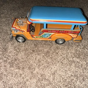 PRO-MITE Philipine Jeepney 1:80 scale, Orange Metal car toy, - Picture 1 of 9