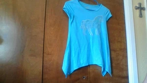 SO Bright Blue Girls Size 12 Horse Sequin Short Slv T-Shirt Inverted V Hem Cute - Picture 1 of 24
