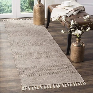 Safavieh Montauk Collection Runner Rug Rectangle 2'-3" X 8' Ivory / Steel Grey - Picture 1 of 1
