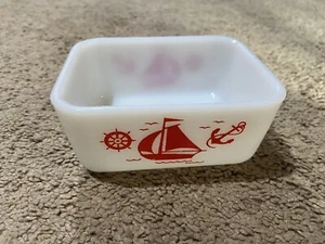 Vintage McKee Small Refrigerator Dish Red Sailboat Milk Glass No Lid Fridgie - Picture 1 of 10