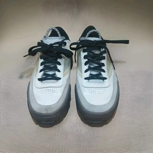 Reebok X Cardi B Club C Sneakers Shoes Cream Chalk & Black Size 9.5 Euc - Picture 1 of 7