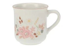 Boots - Hedge Rose - Mug - 219865G - Picture 1 of 4