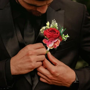 Wedding Flower Boutonniere Red Groom Rose Buttonholes Men'S Boutineer Party Suit - Picture 1 of 7