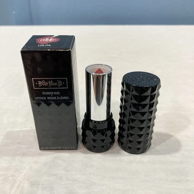 Lápiz labial Kat Von D con tachuelas Kiss, Lolita Original, Nuevo Foto 1 de 4