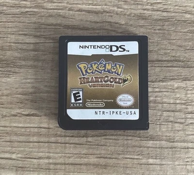 Pokémon HeartGold Version (Nintendo DS, 2010) (READ) - US Version - Tested - 2DS - Image 1 of 4