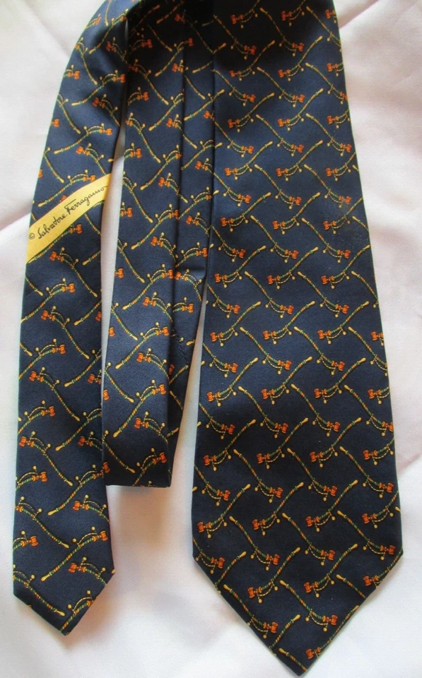 Vintage Salvatore Ferragamo 100% Silk Navy Neck Tie Made Italy - Image 1 of 4