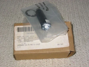Heinemann Re-Cirk-It Circuit Breaker 50V Dc 250V AC NSN 5925-01-196-1832 - Picture 1 of 2